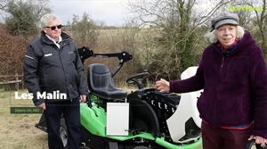 Etesia MD Les Malin and HortWeek technical editor Sally Drury